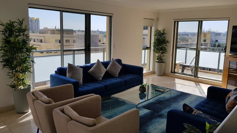Liv Arena Apartments Darling Harbour - Airlie Beach Holiday 0