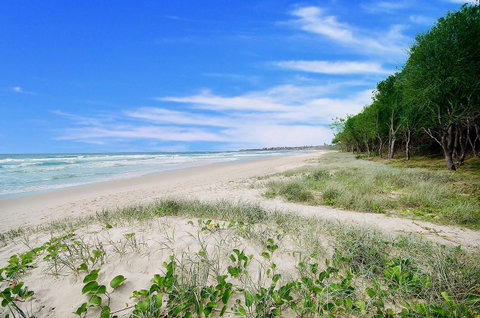 Casuarina Beachfront House - Hostie Properties - Airlie Beach Holiday 2