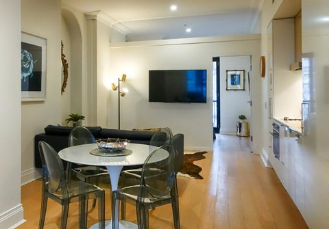 Orange Stay Apartments Potts Point - Airlie Beach Holiday 3