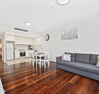 Cosy Apartment in Central Sydney - Airlie Beach Holiday