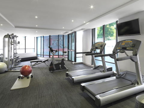 Ibis Styles Sydney Central - Airlie Beach Holiday 7