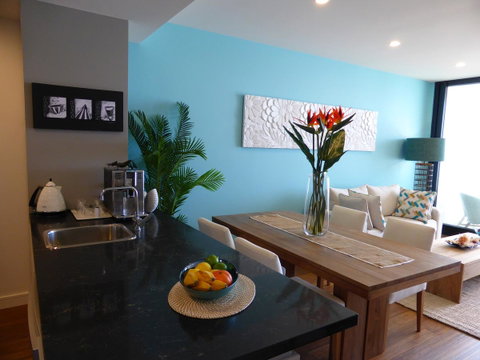 Arena Luxury Beachfront Apartment - Airlie Beach Holiday 35
