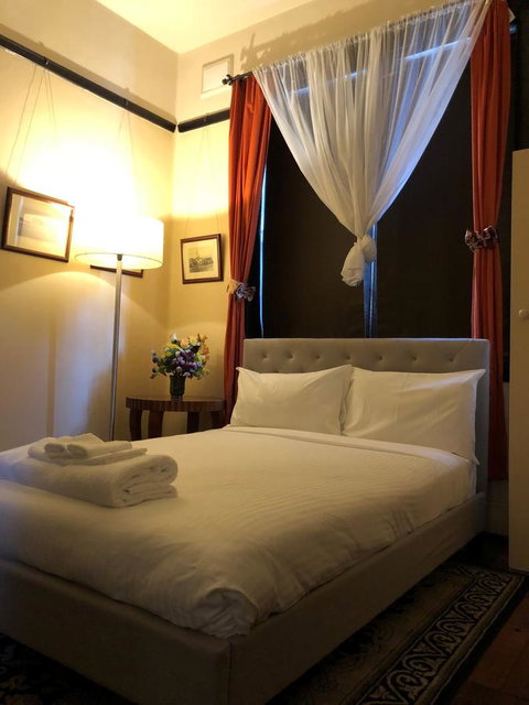 Sydney Harbour Bed And Breakfast - Airlie Beach Holiday 39