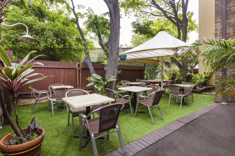 Sydney Harbour Bed And Breakfast - Airlie Beach Holiday 2