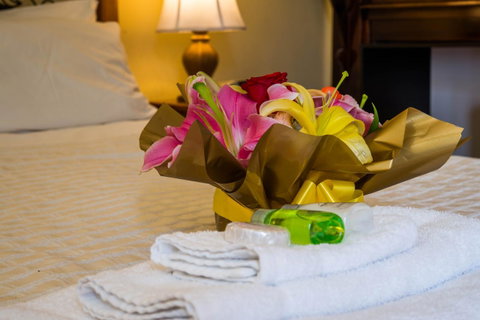 Sydney Harbour Bed And Breakfast - Airlie Beach Holiday 40
