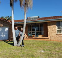Twin Palms Holiday House at Lighthouse - Airlie Beach Holiday