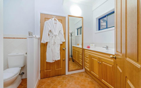 Coast Yamba - Adults Only - Airlie Beach Holiday 20