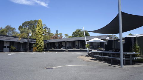 Highway Motor Inn Taree - Airlie Beach Holiday 29