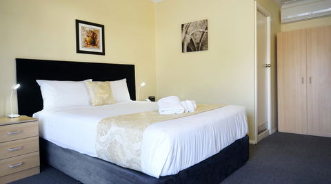 Highway Motor Inn Taree - Airlie Beach Holiday 15