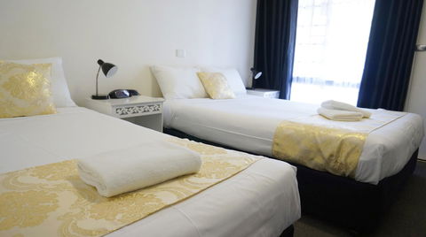 Highway Motor Inn Taree - Airlie Beach Holiday 8
