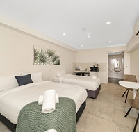 Carlton Suites - Airlie Beach Holiday