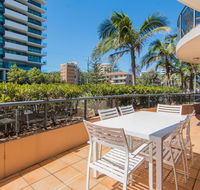 Millennium 102 with pool in complex - Airlie Beach Holiday