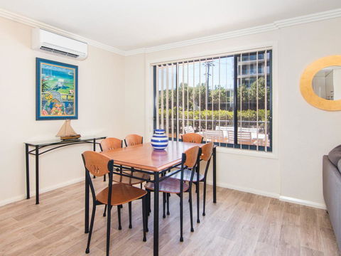 Millennium 102 With Pool In Complex - Airlie Beach Holiday 10