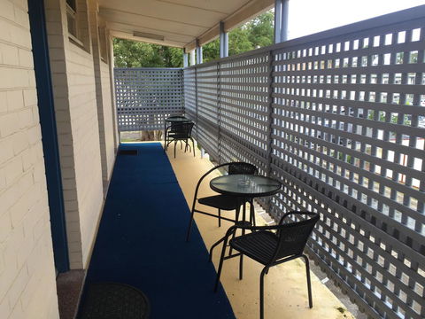 Golden Sands Motor Inn - Airlie Beach Holiday 17