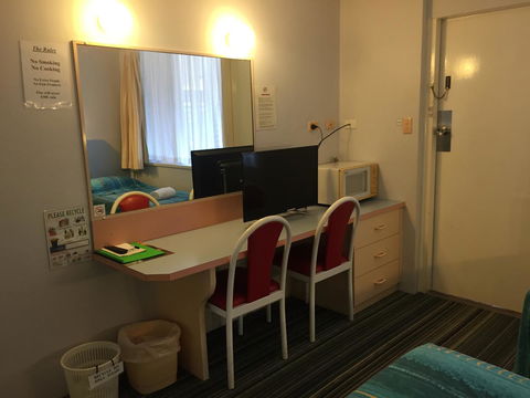 Golden Sands Motor Inn - Airlie Beach Holiday 14