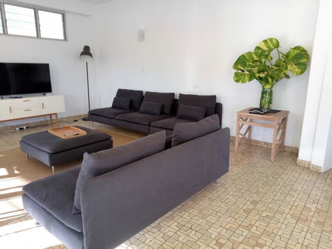 Arafura Blue - Airlie Beach Holiday 1