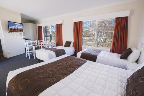 Boulevard Motel - Airlie Beach Holiday 0