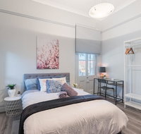 Boutique Private Rm situated in the heart of Burwood2 - Airlie Beach Holiday