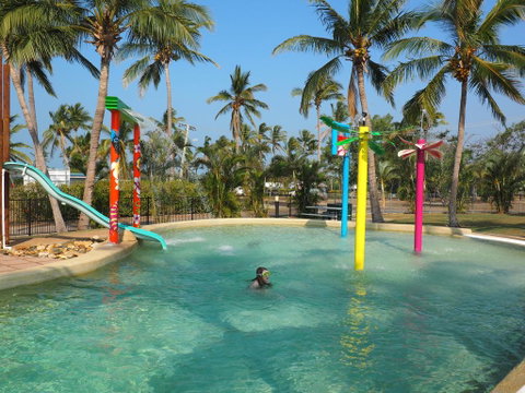 Bowen Holiday Park - Airlie Beach Holiday 0