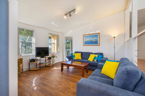 Breeze In Mollymook Beach - Airlie Beach Holiday 2