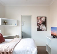 Bright Studio Steps from Westmead Hospital - Airlie Beach Holiday