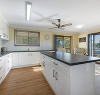 Buckland St 29 Mollymook - Airlie Beach Holiday