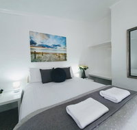 Busselton Holiday Units - Airlie Beach Holiday
