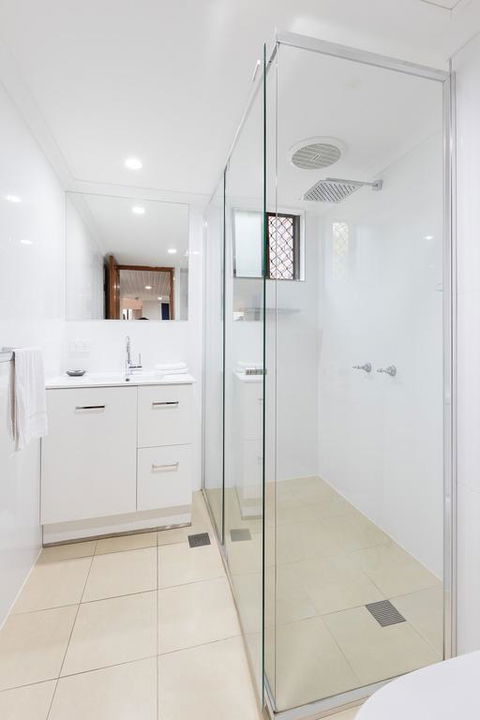 Byron Pacific Apartments - Airlie Beach Holiday 3