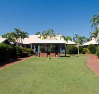 Cable Beach Apartments - Airlie Beach Holiday