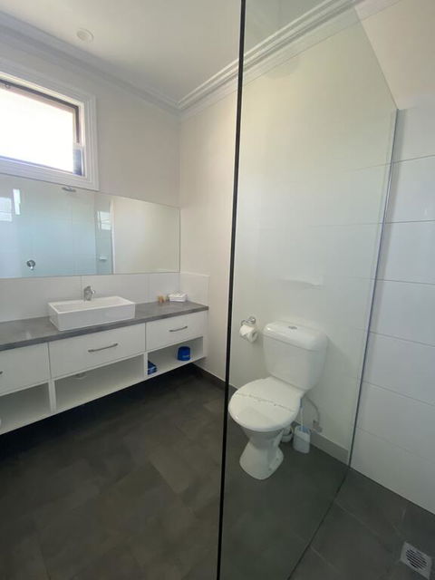 Campaspe Lodge - Airlie Beach Holiday 3
