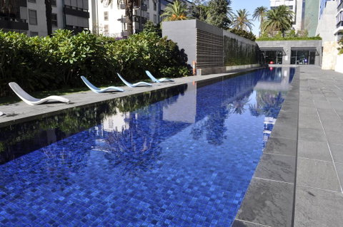 Camperdown Self-Contained Modern One-Bedroom Apartments - Airlie Beach Holiday 0
