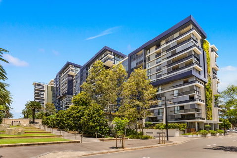 Camperdown Self-Contained Modern One-Bedroom Apartments - Airlie Beach Holiday 1