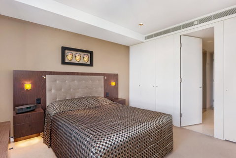 Camperdown Self-Contained Modern One-Bedroom Apartments - Airlie Beach Holiday 2