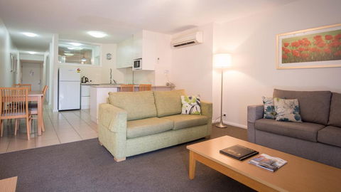 Capri Waters Country Club - Airlie Beach Holiday 1