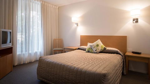 Capri Waters Country Club - Airlie Beach Holiday 3