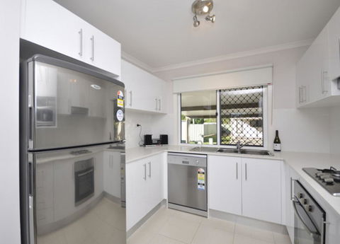 Capricorn Villas - Airlie Beach Holiday 3