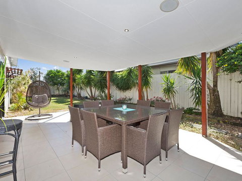 Casuarina Escape - Airlie Beach Holiday 3