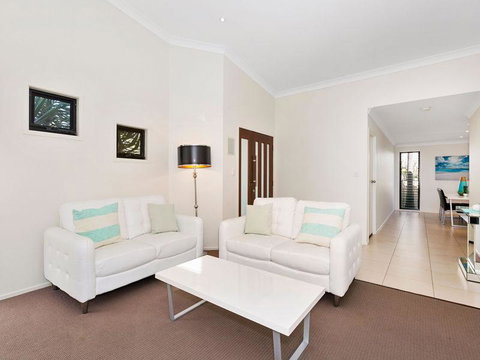 Casuarina Escape - Airlie Beach Holiday 2