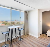 Celina's Ocean View Studio - Airlie Beach Holiday