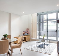 Central City Loft With Gym and Pool - Airlie Beach Holiday