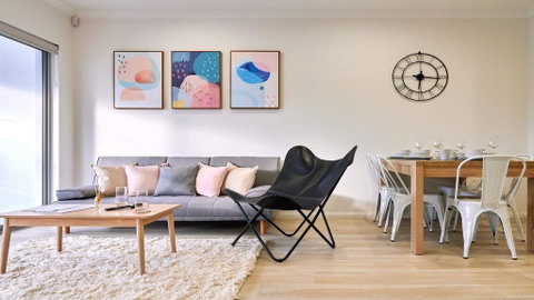 Central Garden City Apt - Mobile Hotspot & WiFi - - Airlie Beach Holiday 2