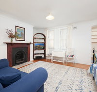 Charming Centrally Located 2 Bedroom Accommodation - Airlie Beach Holiday
