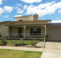 City Holiday Home Mildura - Airlie Beach Holiday