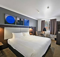 CKS Sydney Airport Hotel formerly Quality Hotel - Airlie Beach Holiday