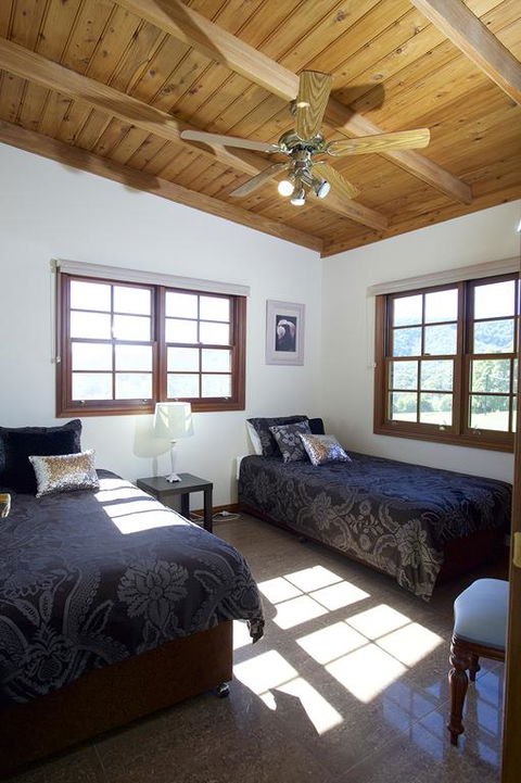 Clarendon Forest Retreat - Airlie Beach Holiday 3