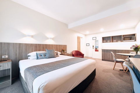 Club Laverton - Airlie Beach Holiday 1