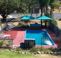 Colonial Inn Motel - Airlie Beach Holiday
