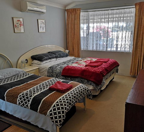 Comfort Inn - Airlie Beach Holiday 0