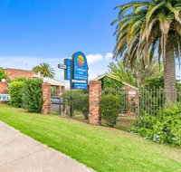 Comfort Inn Greensborough - Airlie Beach Holiday