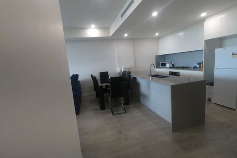 Comfortable & Convenient Living Close To Airport - Airlie Beach Holiday 2